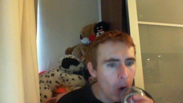 Wiwi égratigne besoin de toi des Garçons