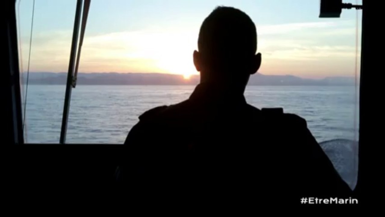 Caméra embarquée -  Coucher de soleil depuis la passerelle