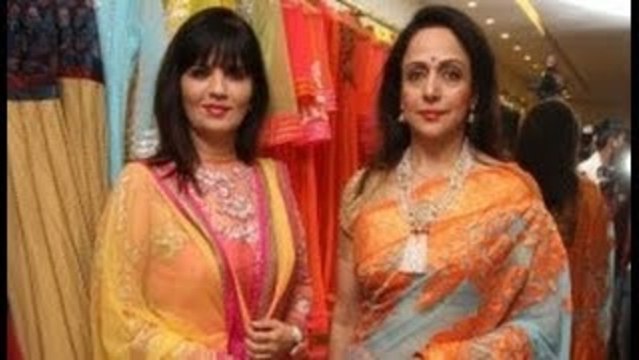 Hema Malini & Neeta Lulla at New Collection Flagship Store