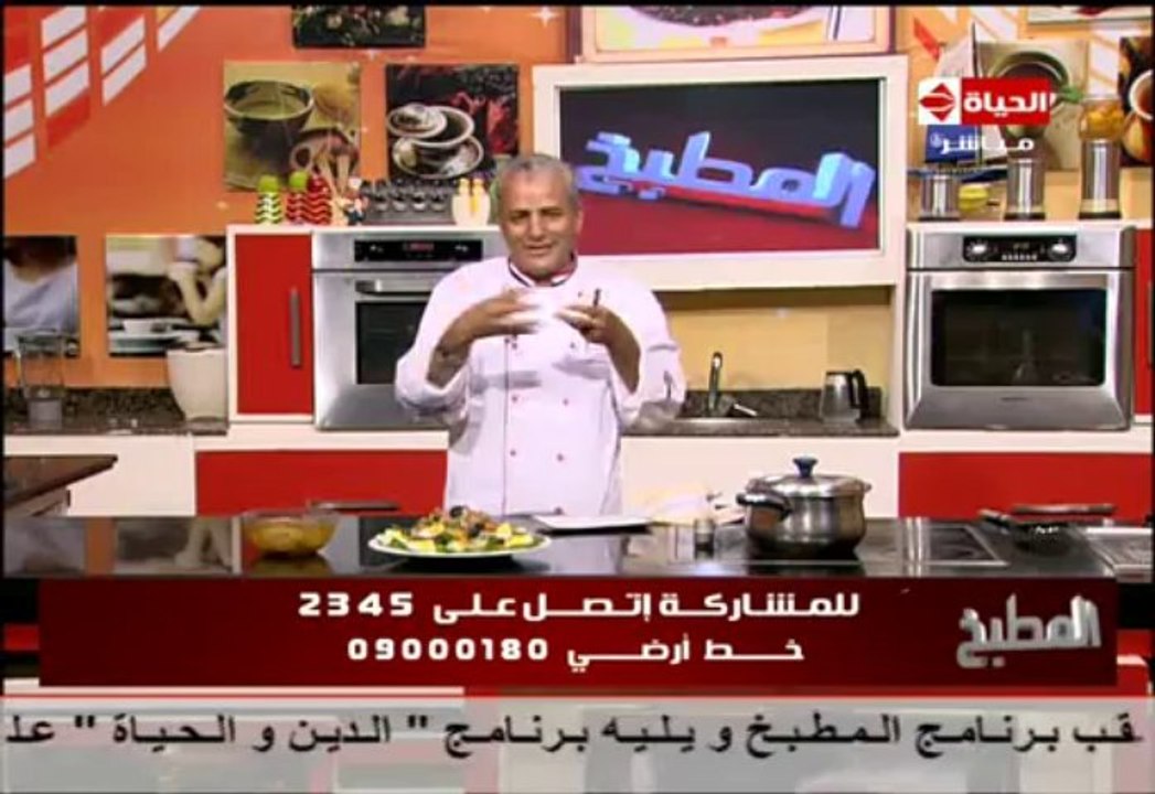 كمبوت الكمثرى بالايس كريم والشيكولاتة