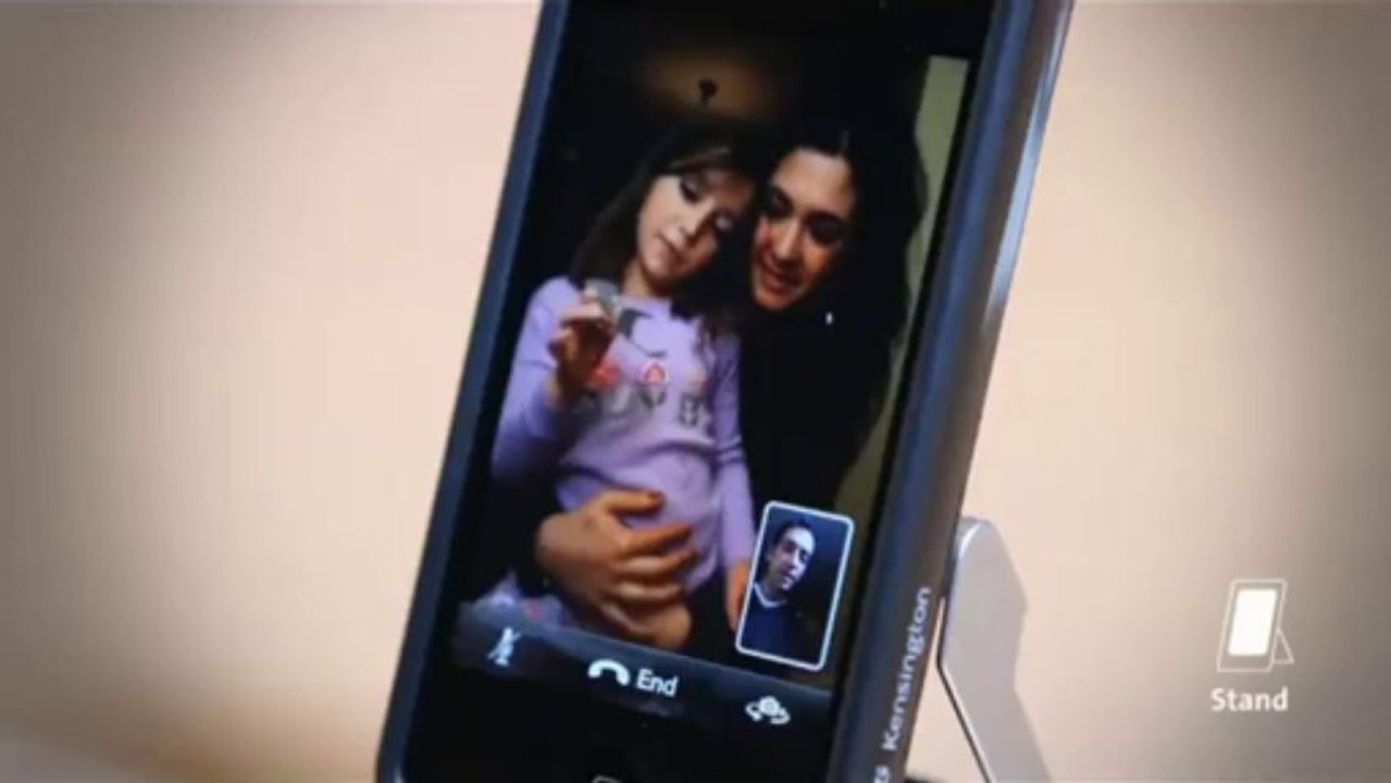 Kensington PowerLift Backup Battery and Dock for iPhone 4 and 3G 3GS - Charger - Retail Packaging - Black