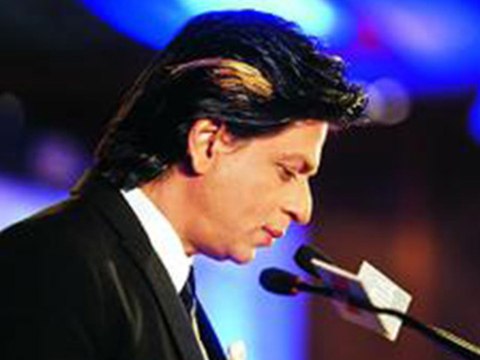 SRKs Happy New Year Look Revealed