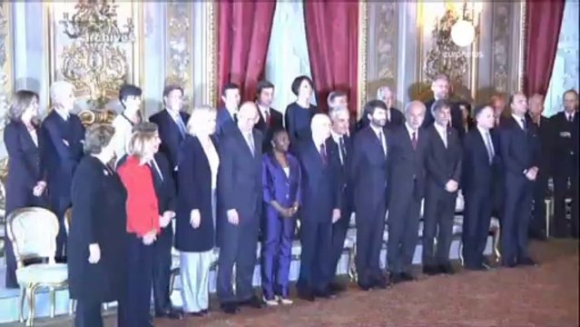 Si dimettono i ministri Pdl, in Italia si apre la crisi...