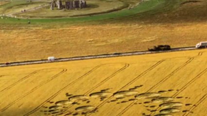 Crop Circles with Hawkwind  "Space is Deep" HD