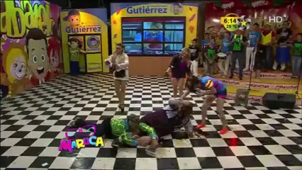 Marquitos se resbala
