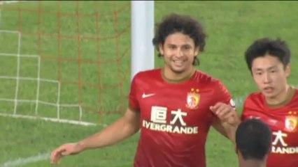 Guangzhou edge nearer to title