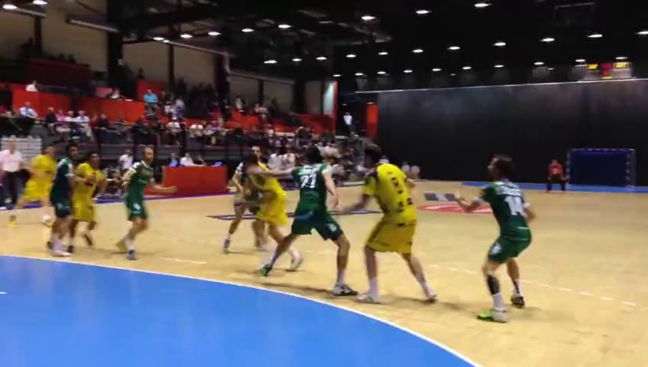 Tremblay - HBC Nîmes (LNH) | But de Benjamin Bataille