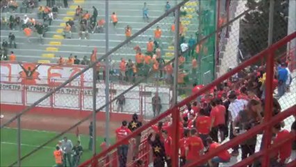 Νέα Σαλαμίνα-ΑΠΟΕΛ-επεισόδια (2)