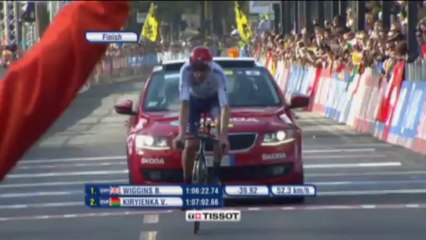 Vos retains women's road title