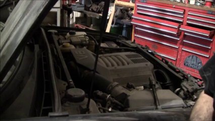 Replacing Front Shocks On A Audi 90 Quattro