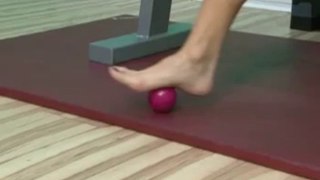 Foot exercise - ball rolling - Plantar Fasciitis