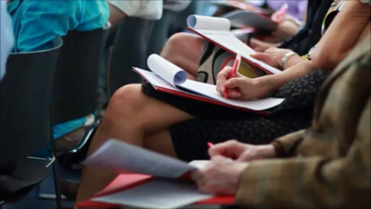 Etre toujours plus fort @ Sciences Po 2013 - ITW Cristina Scialino, Henry Edouard-Malo, Eric-Jean...