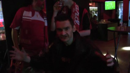 au café avec des fans du standard