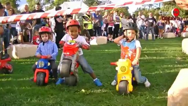 MOTO CLUB PISTON LOS JOVENES CHALADOS CON SUS MOTOS CHALADAS