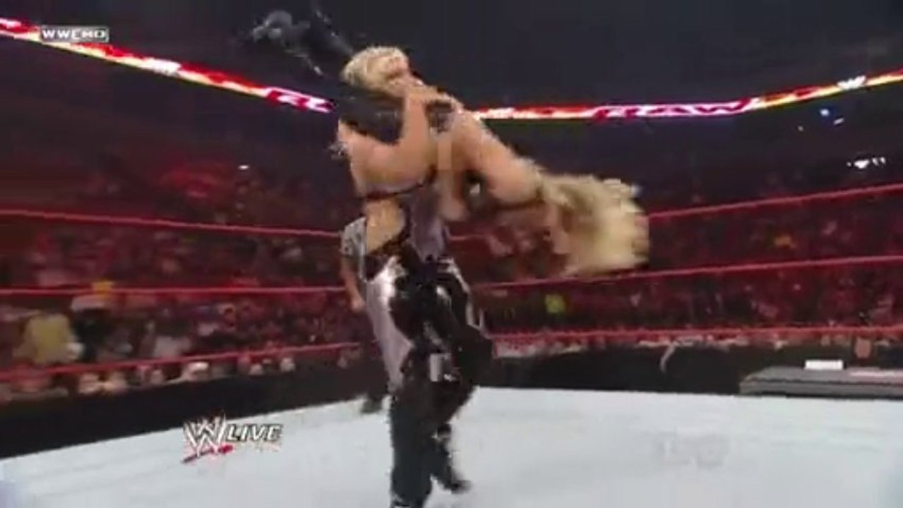 WWE Raw 29th September 2008 - Beth Phoenix (c) & Jillian Hall vs.Candice & Kelly Kelly