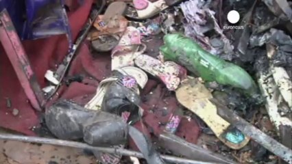 Pakistan'da pazar yerine konan bomba en az 31 can aldı