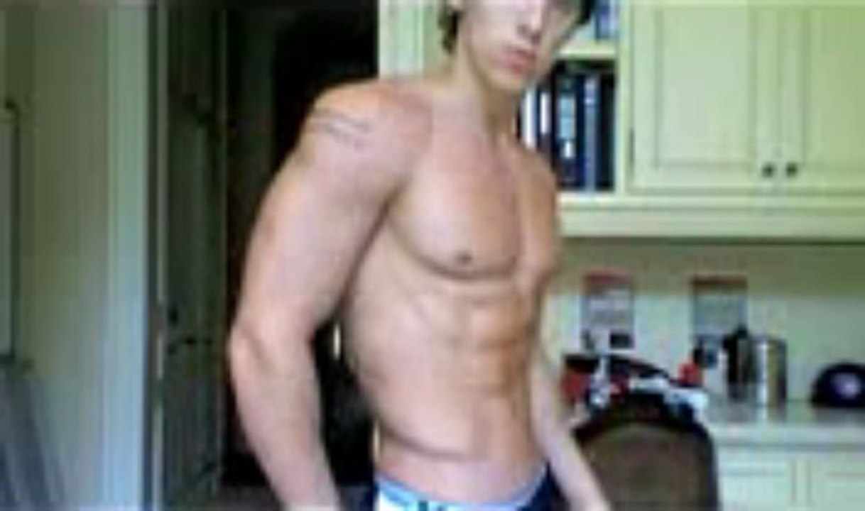 The Shrink Wrap Effect - Visual Impact Muscle Building Technique  bodybuildingadvise