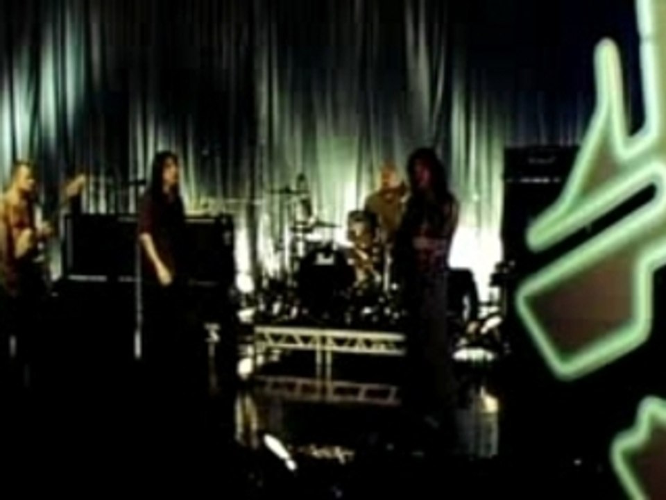 Red Hot Chili Peppers - Tell Me Baby