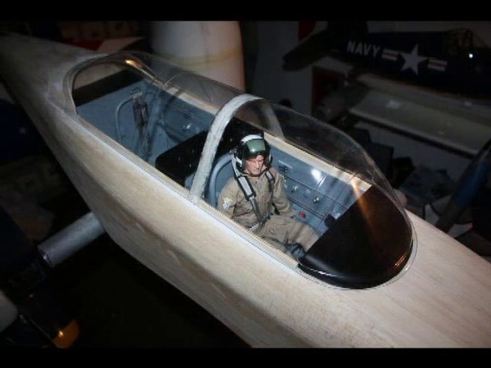 Photos construction T-34 Topflite (suite)