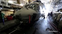 Caméra embarquée - Entrée hélicoptère dans le hangar.
