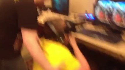 Drunk Guy Tries Oculus Rift Rollercoaster