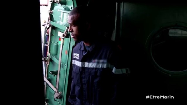 Caméra embarquée - Arrivée au port - Relais des ordres à la voix