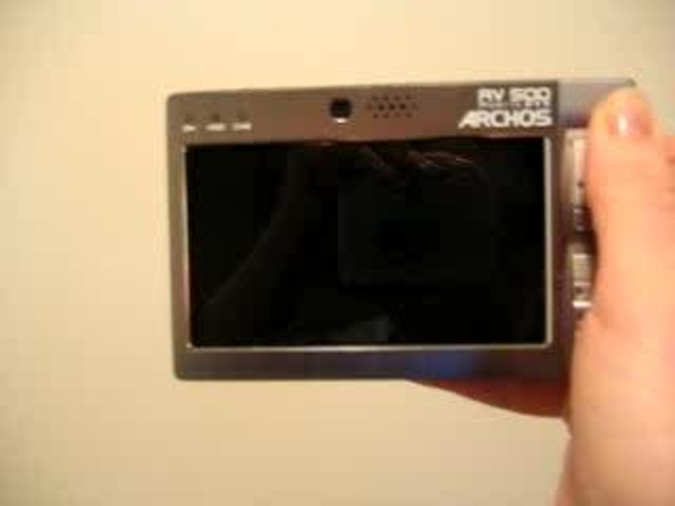 Archos AV 500E DVR 30GB 4 Screen Pocket Dish Portable Media Recorder New