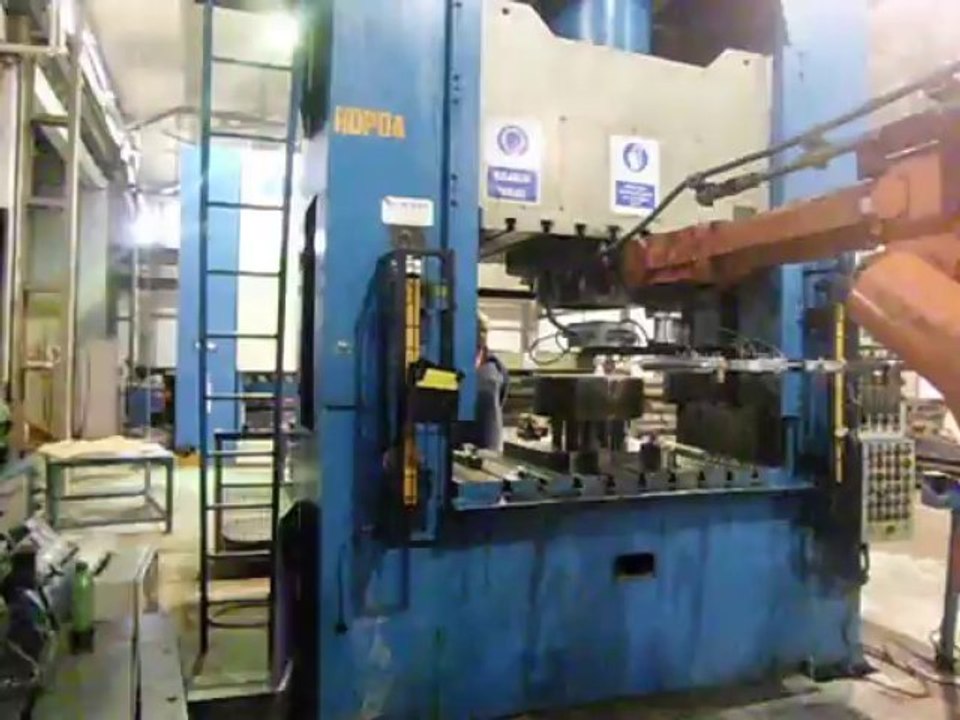 ABB PRES OTOMASYON ENGİNLER ROBOTLU OTOMASYON SİSTEMLERİ - 0 507 352 59 44