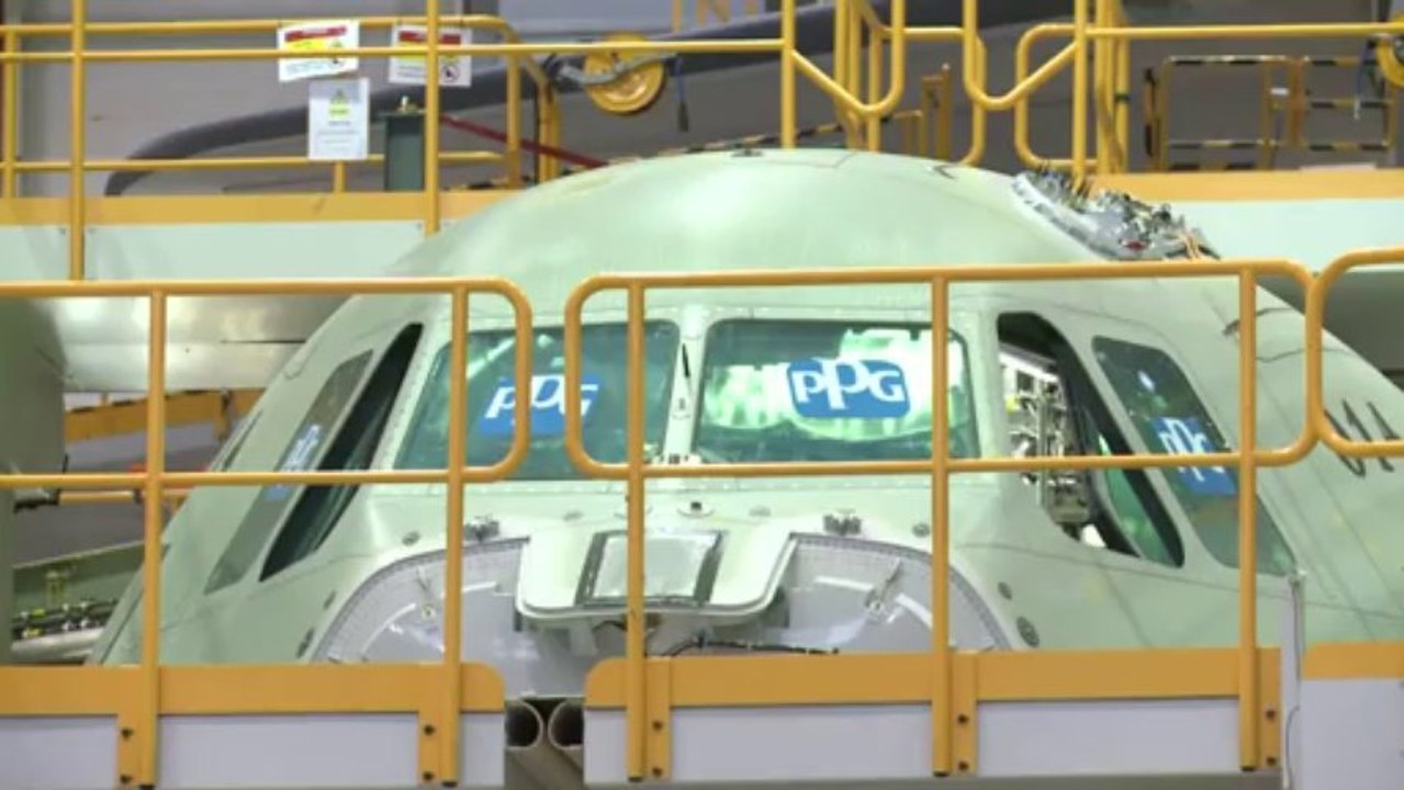 Spätstart für den A400M: Militärtransporter an Paris übergeben