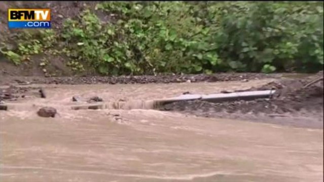 Zapping de l’actu - 30/09 – Des téléphones portables bénis, Valls et l’A400M