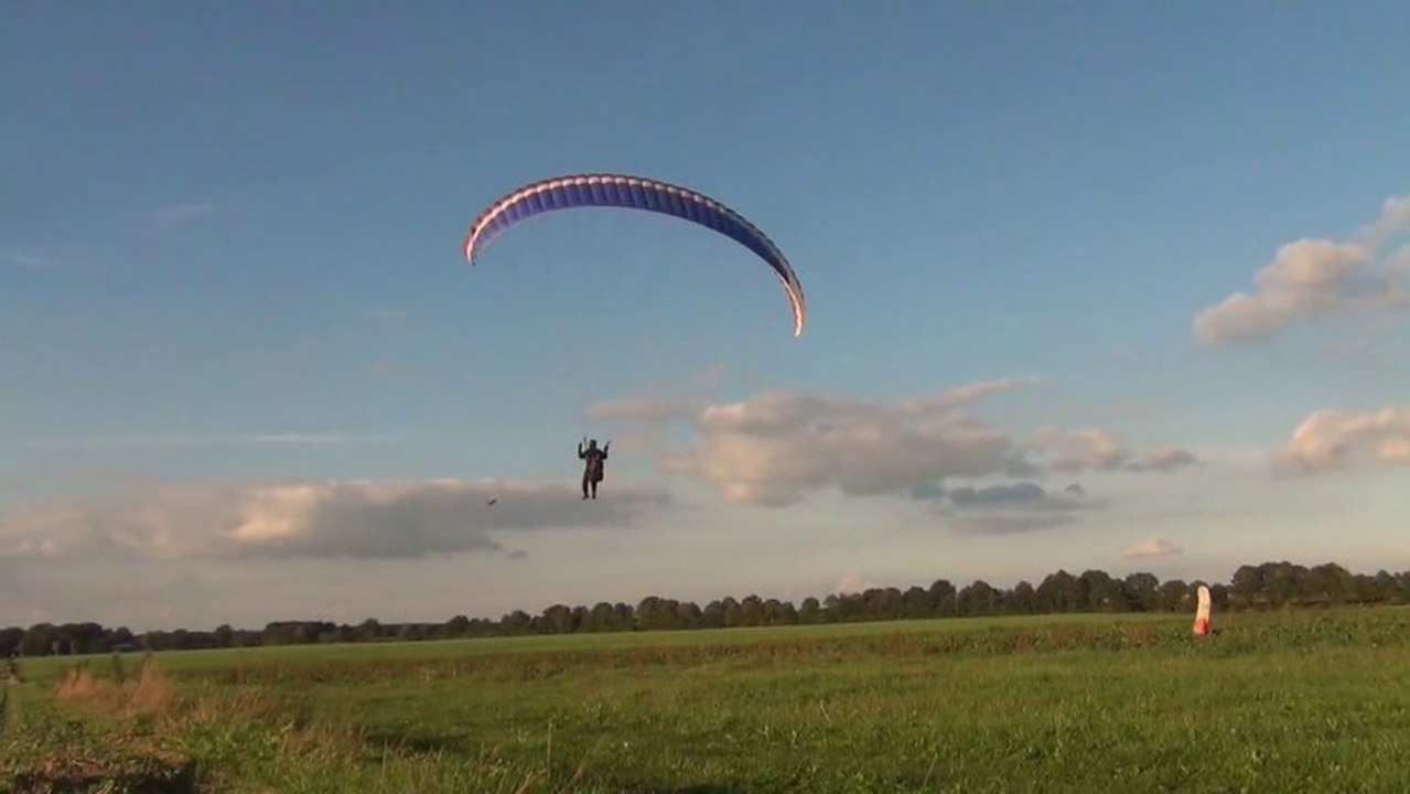 Hamburger Drachen- und Gleitschirmflieger - Flugtag in Hörpel