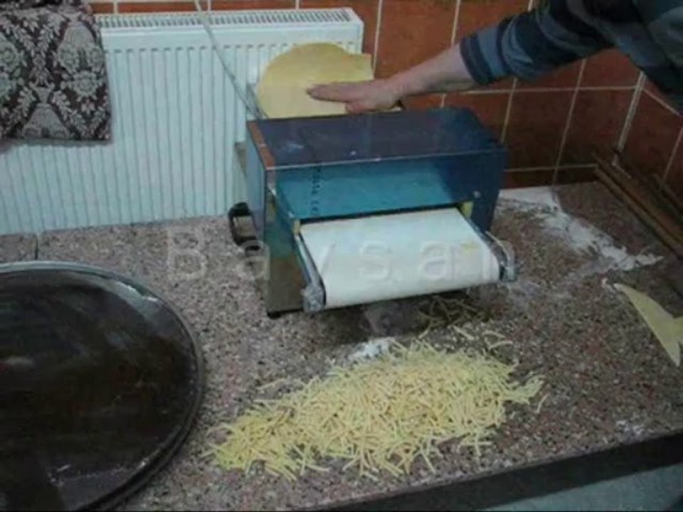 BE 30 ERİŞTE KESME MAKİNASI