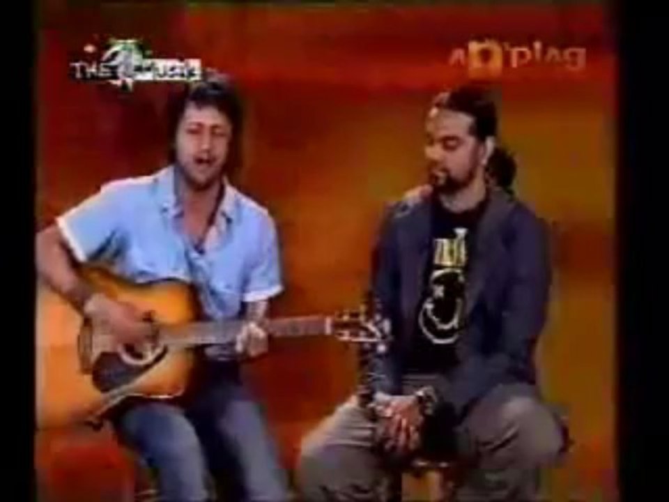 Yunhi (Unplugged) by Atif Aslam in The Musik's VJ Faraz show