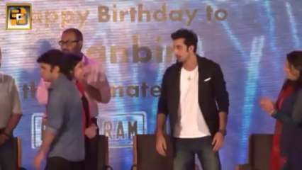 Ranbir Kapoor MOCKS a Reporter "None Of Your Business"