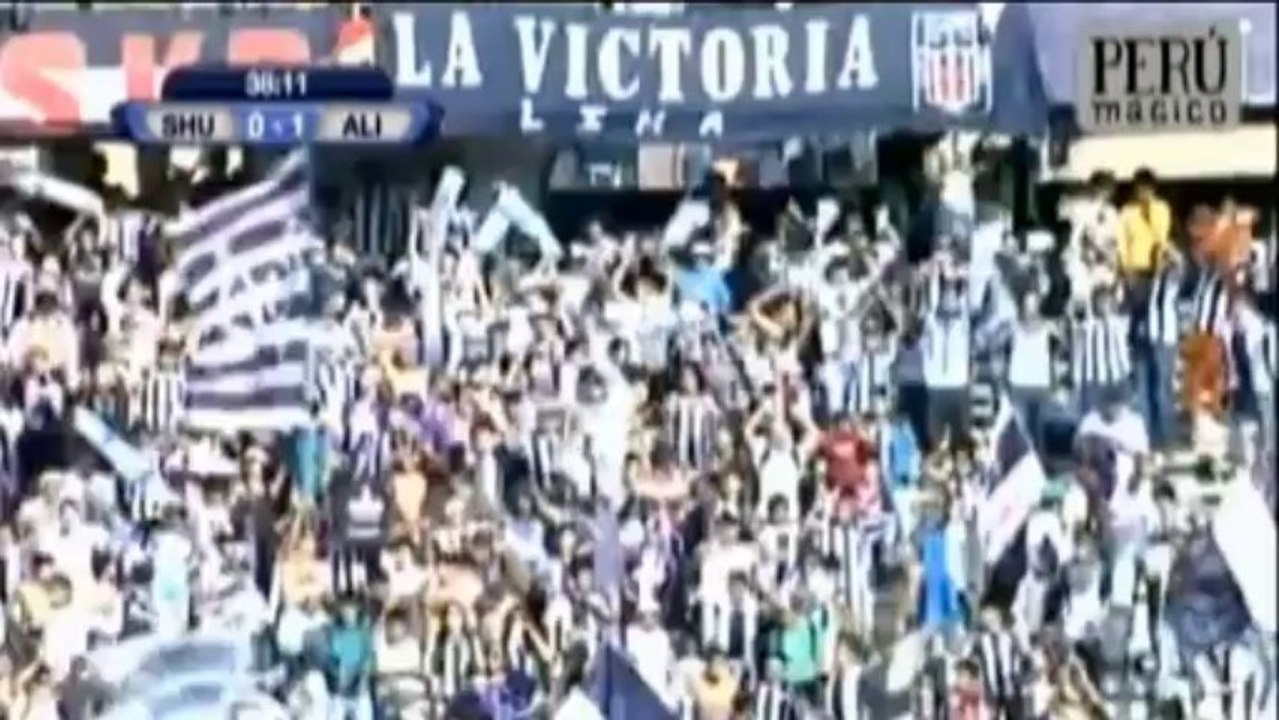 Peru: guevgeozian demonstriert feuer im socken