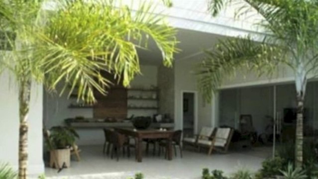 Linda Casa Em Próxima À Praia À Venda Vilas Do Atlântico