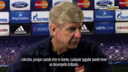 Napoli amenaza a un eufórico Arsenal