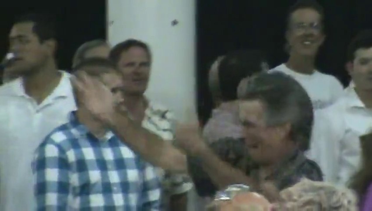 Le sosie de Jim Carrey qui danse comme un drogué?? VRAI!!