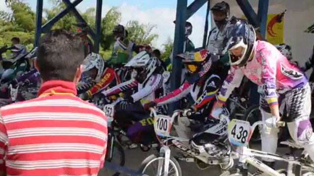 Mariana Pajon, Juliana Baron Pereira dia 1 10 valida nacional bmx 6901