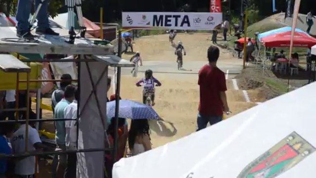 SuperMariana Pajon Pereira dia 1 10 valida nacional bmx 6903