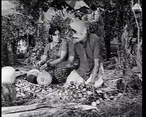 Oru Veedu - Penn Daivam (1970)