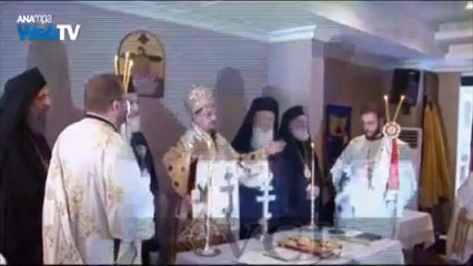 Θεία Λειτουργία στο Αϊβαλί