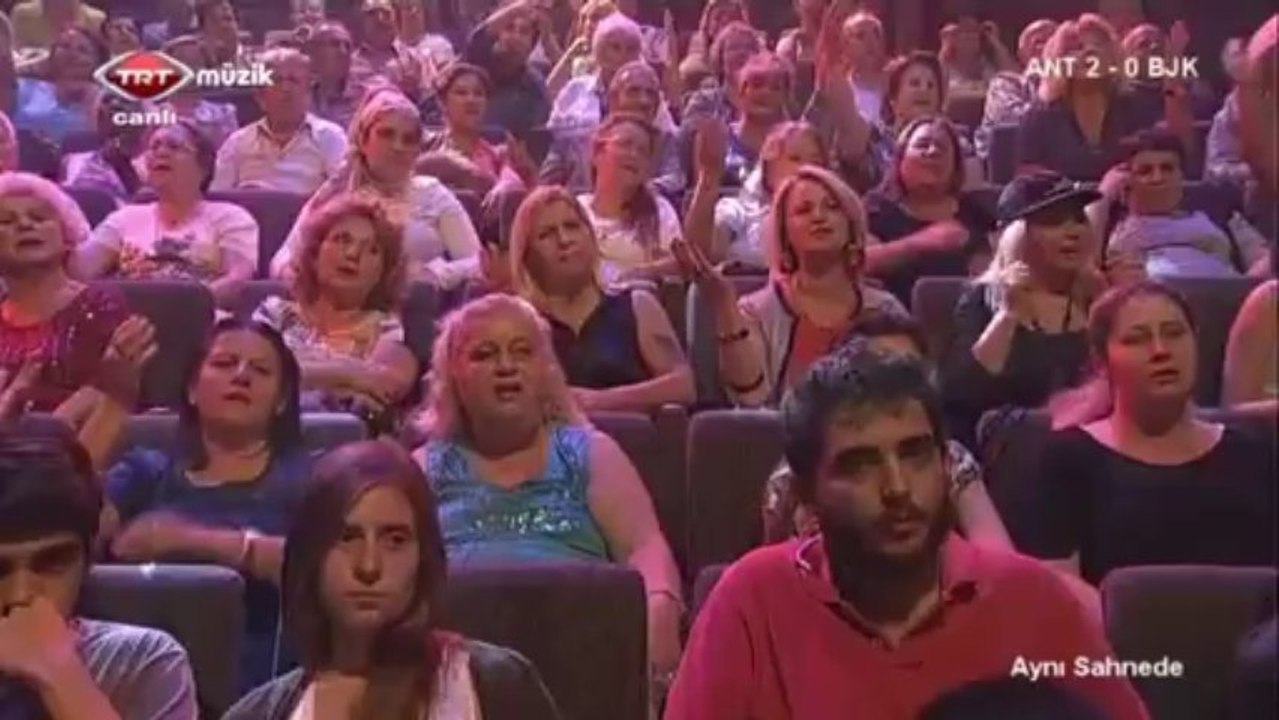 03 gülden karaböcek kırılsın ellerim 30.09.2013 aynı sahnede