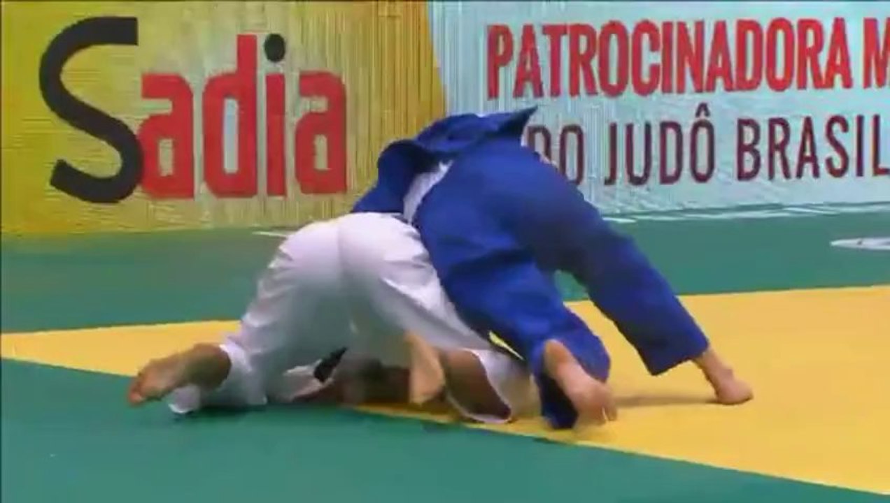 JC Bazeilles  2013 Rio 1 mat 1