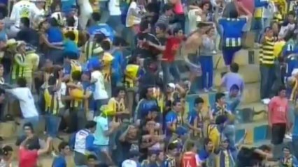 Samobój Mezy w meczu ze Sportivo Luqueno