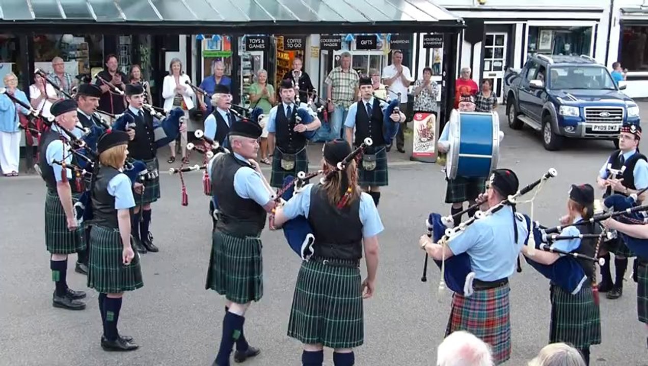 Pipe Band à Strathpeffer (part 1)