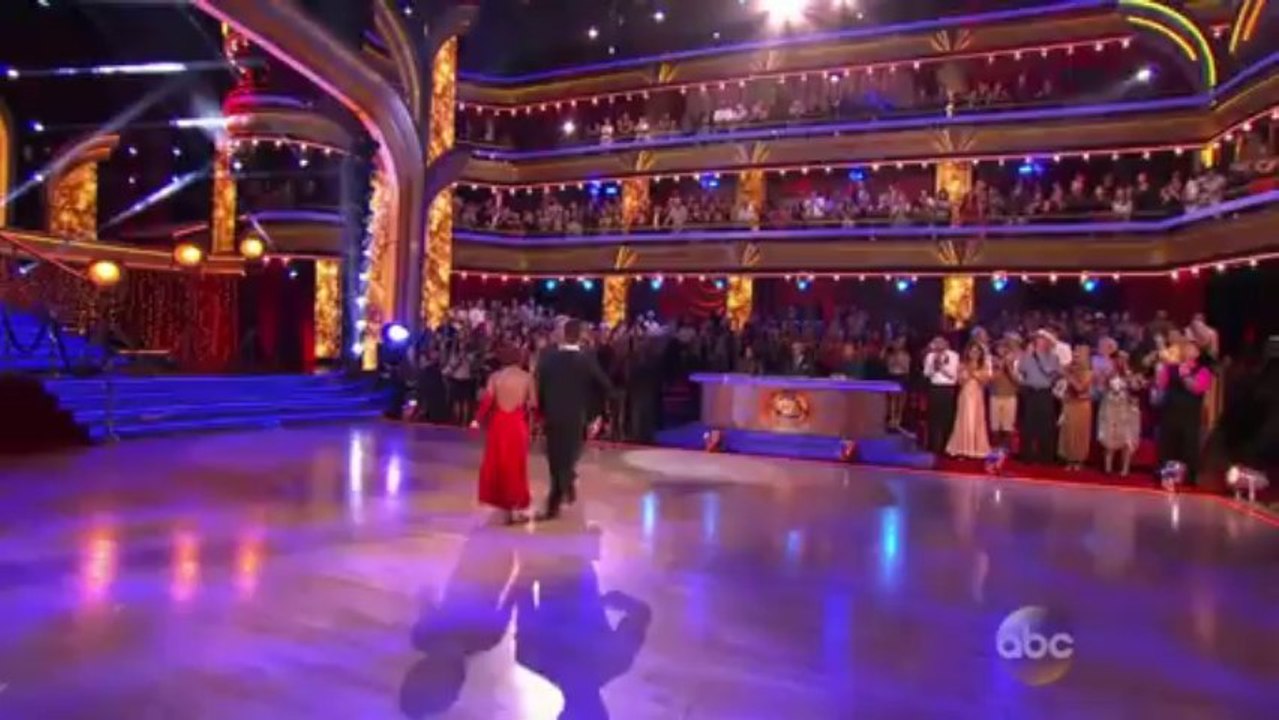 Nicole “Snooki” Polizzi & Sasha Farber - Quickstep