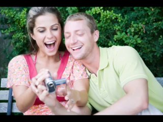 How to Read a Man&#39;s Body Language on A Date for Flirting
