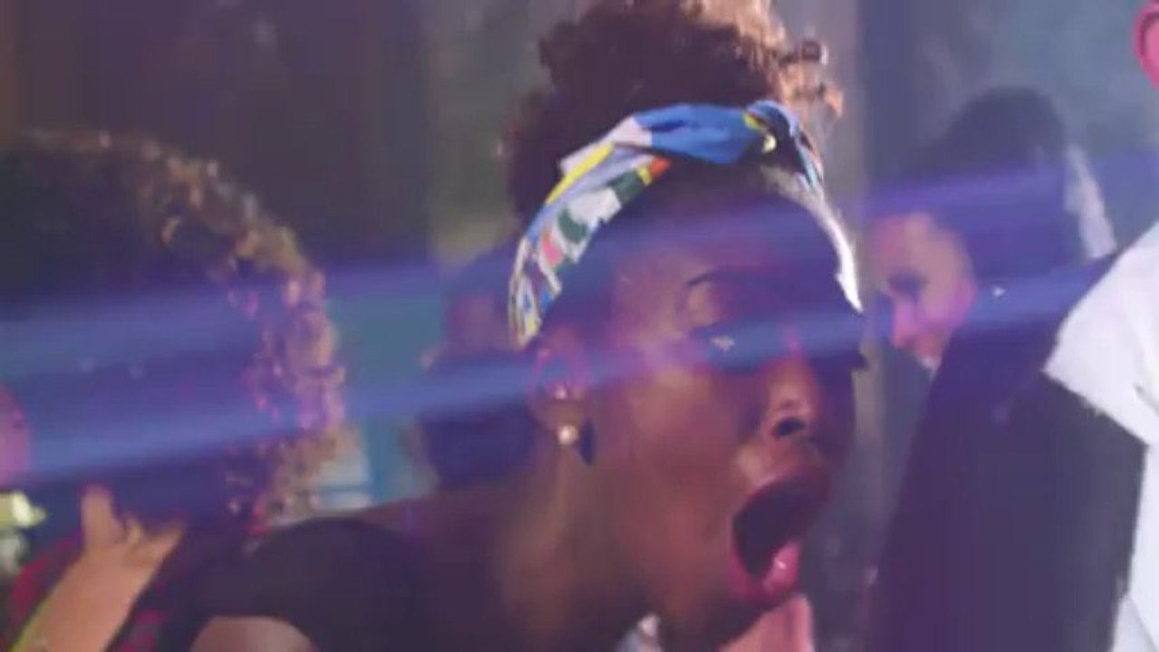 Alex Young Ft Fatman Scoop - Crash This Party (official music video)