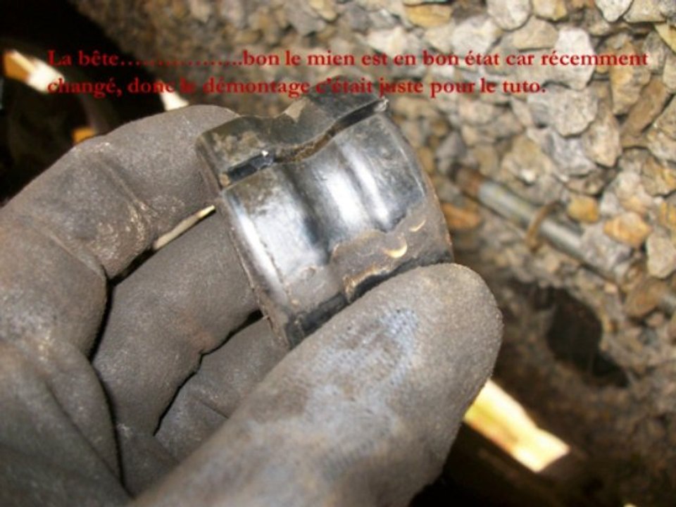 Tuto changement silent-Blocs de barre stabilisatrice avant